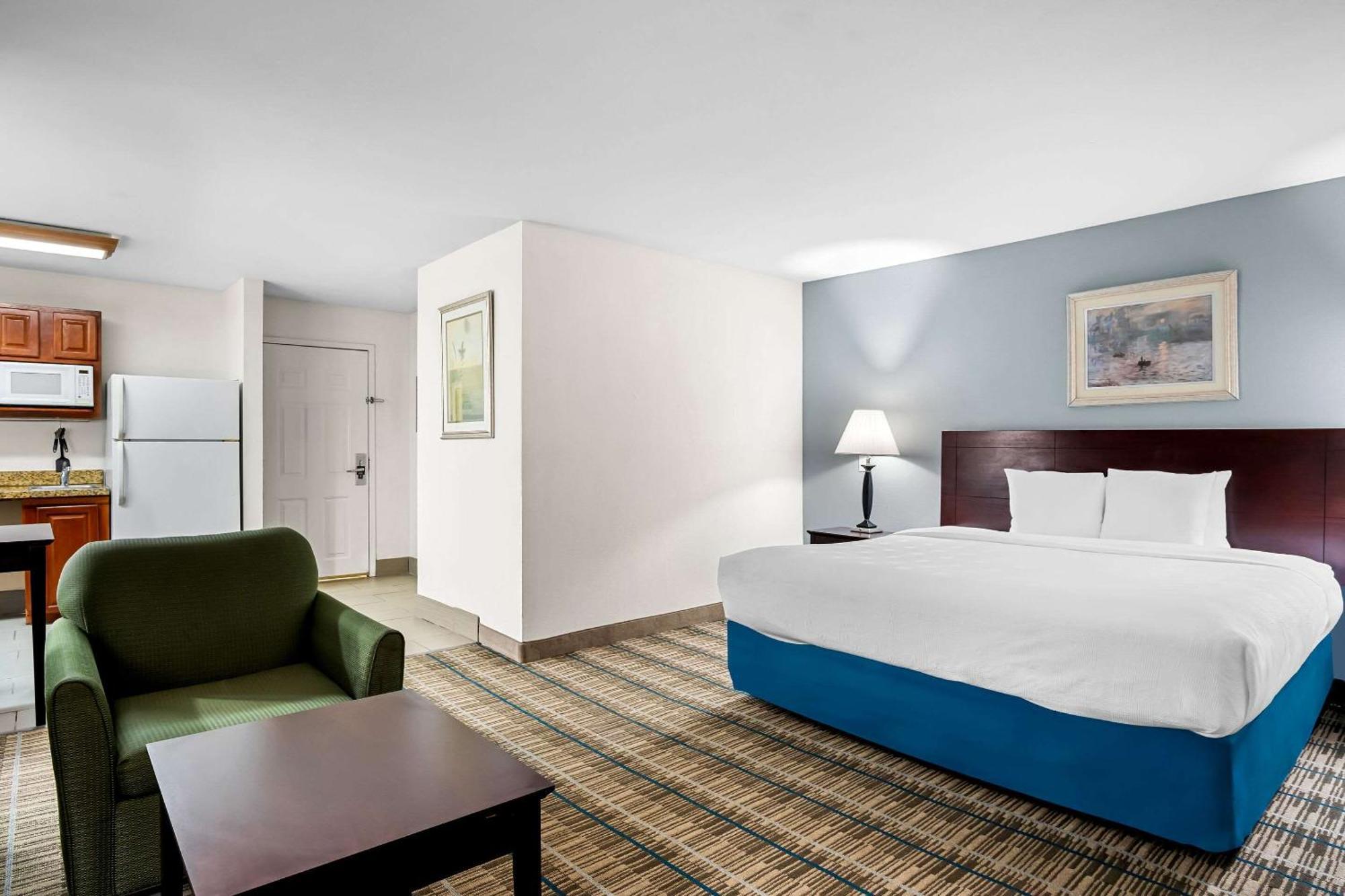 Mainstay Suites Addison-Dallas Exterior foto